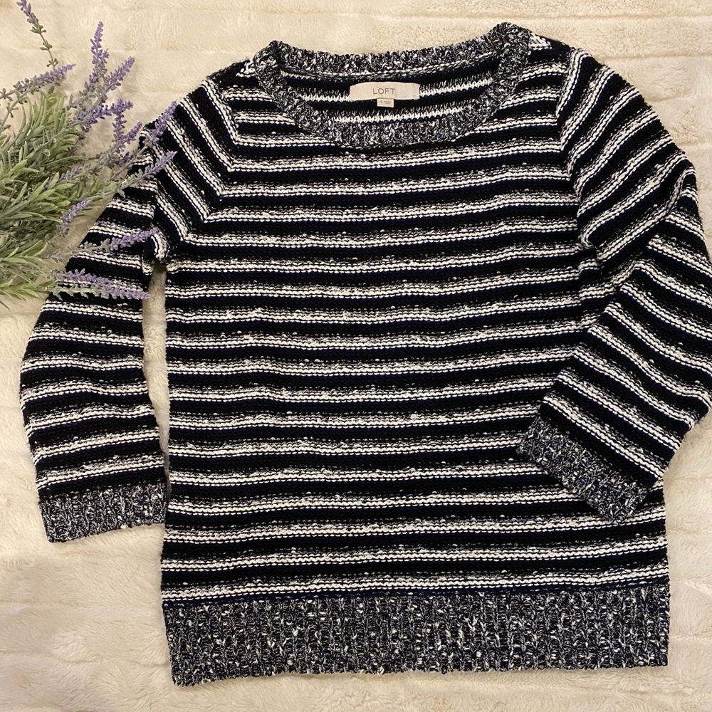 Loft sweater size small